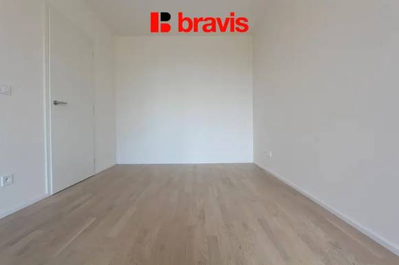Pronájem luxusní novostavby bytu 3+kk, ul. Neumannova, Brno-Masarykova čtvrť, balkon, garážové stání