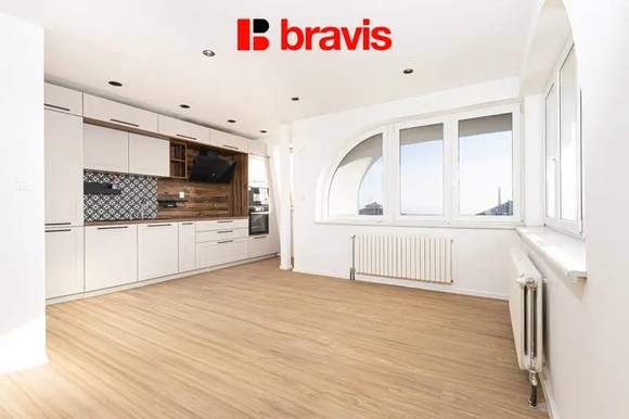 Pronájem bytu 3+kk, Brno - Kohoutovice, ul. Chopinova, po kompletní rekonstrukci, balkon, první nájemník