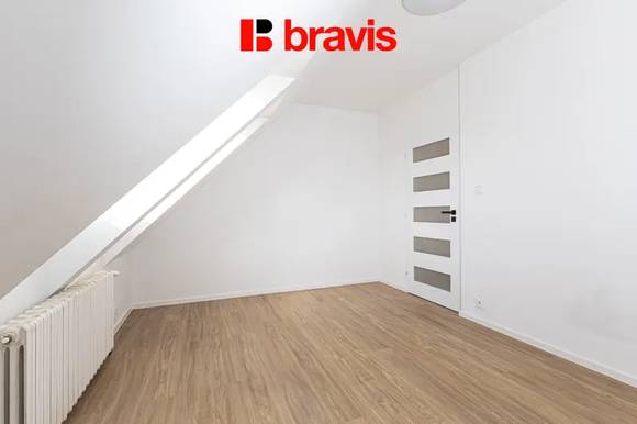 Pronájem bytu 3+kk, Brno - Kohoutovice, ul. Chopinova, po kompletní rekonstrukci, balkon, první nájemník