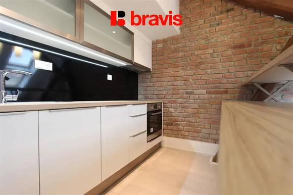Pronájem bytu 2+kk, ul. Veveří, Brno - Veveří, klimatizace, střed města, klidný vnitroblok