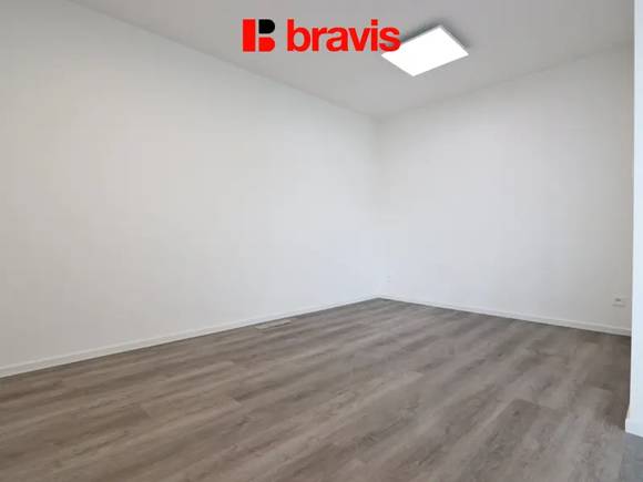 Pronájem pěkného a světlého 1+kk, Brno - Štýřice, ul. Vídeňská, novostavba, terasa, sklep