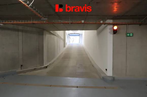 Pronájem garážového stání v bytovém domě Rybářka, ul. Rybářská, Brno - Staré Brno