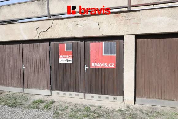 Pronájem garáže, Brno – Stránice, ul. Bohuslava Martinů, 18 m2