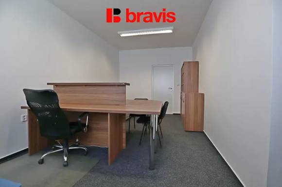 Pronájem vybavené kanceláře 25 m² – Brno Slatina, Tuřanka