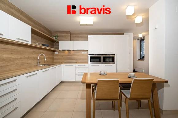 Prodej luxusního apartmánu 3+kk s terasou v AZ Toweru, dvě parkovací stání