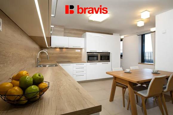 Prodej luxusního apartmánu 3+kk s terasou v AZ Toweru, dvě parkovací stání