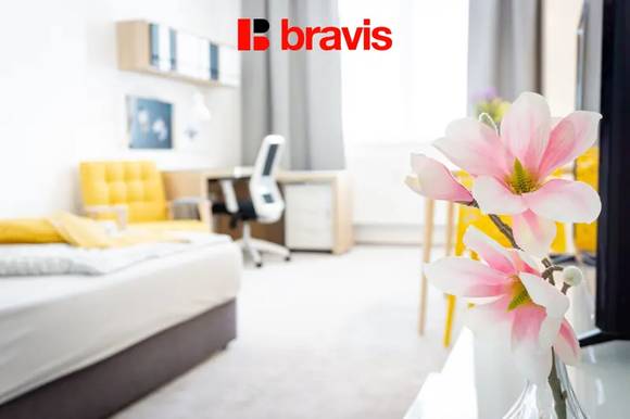 Pronájem bytu 1+1 30 m², Brno - Staré Brno, ulice Křížova - klidný vnitroblok v blízkosti Mendlova náměstí