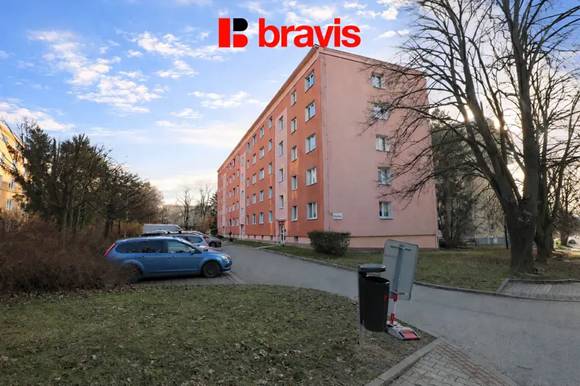 Pronájem bytu 2+1, Brno - Černovice, ul. Húskova, balkon