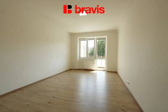 Pronájem cihlového bytu 2+1, lodžie, po kompletní rekonstrukci, komora, Brno - Královo Pole, ul. Mánesova