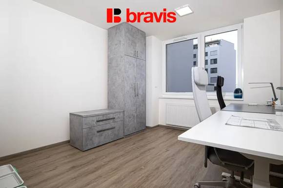 Pronájem bytu 1+kk, Brno - Trnitá, Placzkova ulice, novostavba, parkování, sklep