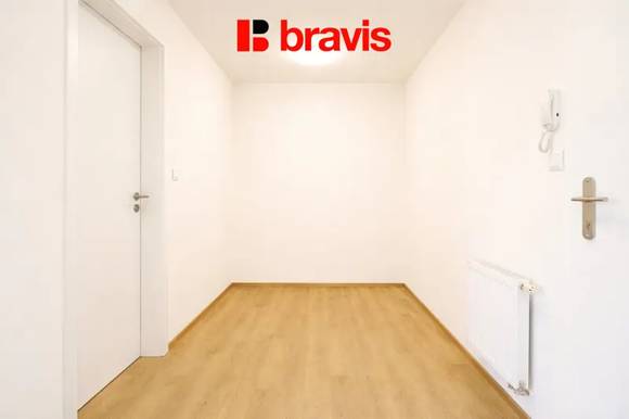 Pronájem bytu 2+kk, Brno - Staré Brno, ul. Rybářská, sklep, balkon, garážové stání