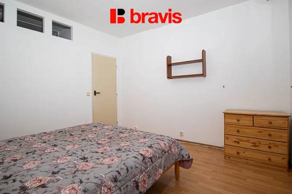 Pronájem bytu 2+kk, Brno - Vinohrady, ul. Bzenecká, výtah, částečně zařízený