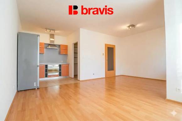 Pronájem bytu 2+kk, ul. Leskauerova, Brno - Líšeň,  balkon, možnost garážového stání