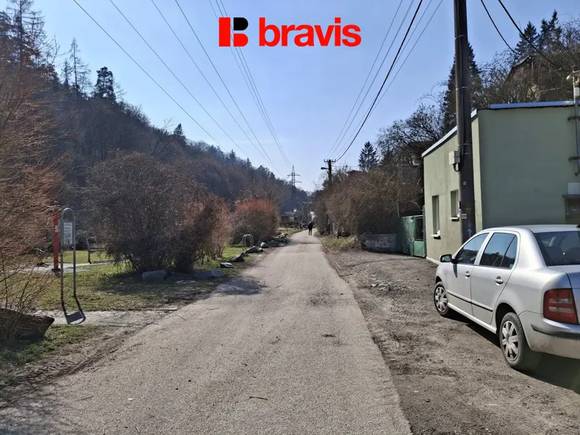 Prodej garáže 18 m², Brno Bystrc, ulice Pod Horkou