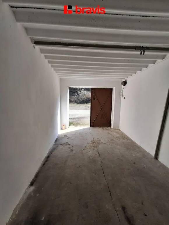 Prodej garáže 18 m², Brno Bystrc, ulice Pod Horkou