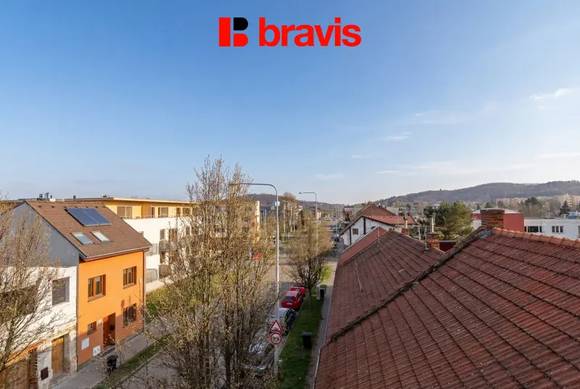 Pronájem prostorného bytu 2+kk, Brno - Komín, ul. Jundrovská, terasa, dvě parkovací stání