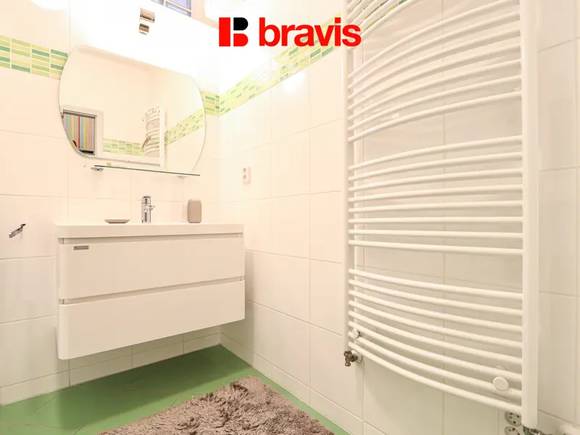 Pronájem prostorného bytu 2+kk, Brno - Komín, ul. Jundrovská, terasa, dvě parkovací stání