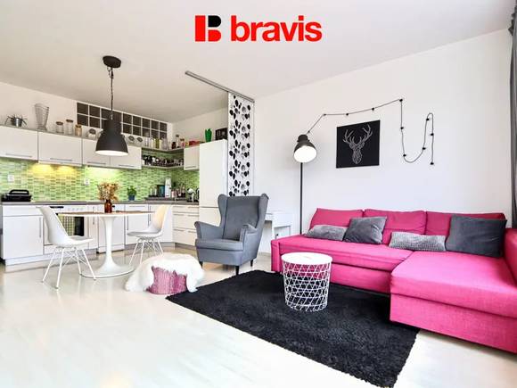 Pronájem prostorného bytu 2+kk, Brno - Komín, ul. Jundrovská, terasa, dvě parkovací stání