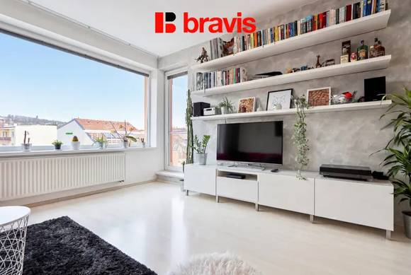 Pronájem prostorného bytu 2+kk, Brno - Komín, ul. Jundrovská, terasa, dvě parkovací stání