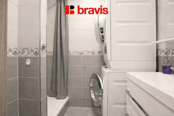 Pronájem bytu 3+1, ul. Blažkova, Brno - Lesná, balkon, sklep, částečně zařízený