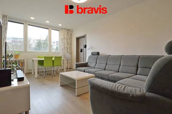 Pronájem bytu 3+1, ul. Blažkova, Brno - Lesná, balkon, sklep, částečně zařízený