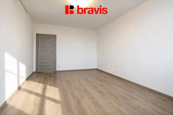 Pronájem bytu 3+1, ul. Blažkova, Brno - Lesná, balkon, sklep, částečně zařízený