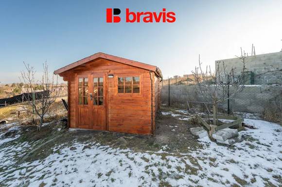 Prodej bytu 3+kk 74 m2, zahrada 623 m2, garáž, sklep, Holubice u Brna