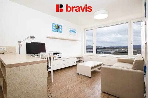 Pronájem bytu 1+kk, Brno - Bystrc, ul. Nad Přehradou, zařízený, blízko Brněnské přehradě