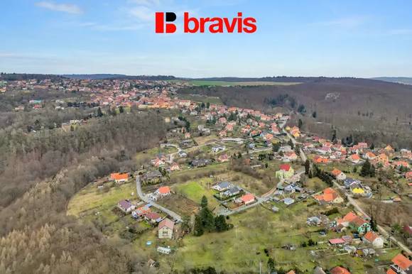 Prodej atraktivního pozemku o výměře 899 m², Babice nad Svitavou, vydáno stavební povolení