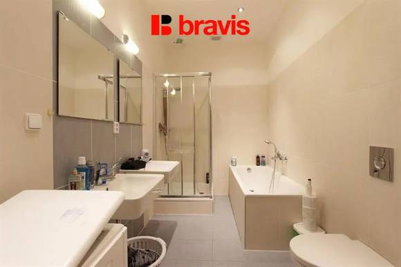 Pronájem zařízeného bytu 2+kk, Brno - Černá Pole ul. Kunzova, parkovací stání, balkon