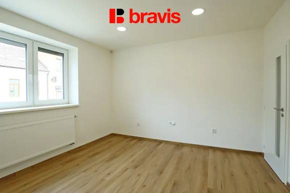 Pronájem reprezentativní kanceláře 3+kk, ul. Stránského, Brno - Žabovřesky, 63 m²