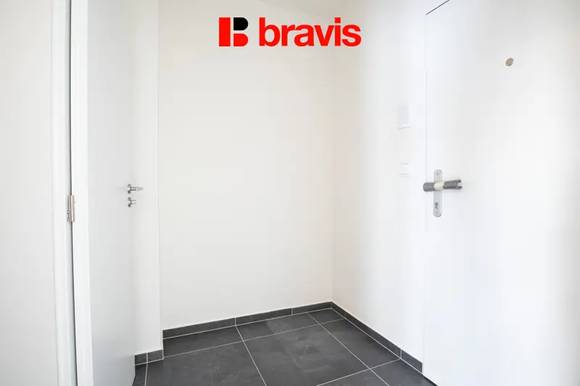 Pronájem bytu 1+kk, Brno - Trnitá, ul. Křenová, novostavba, balkon, výborná dostupnost do centra
