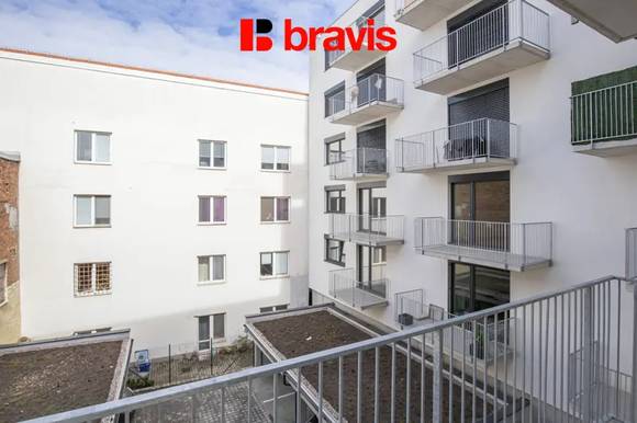 Pronájem bytu 1+kk, Brno - Trnitá, ul. Křenová, novostavba, balkon, výborná dostupnost do centra