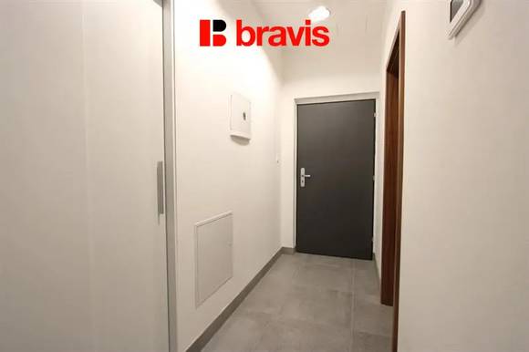 Podnájem bytu 2+kk, ulice Úpatní, Brno - Nový Lískovec, terasa, klimatizace, možnost vyhrazeného parkování