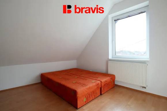 Pronájem bytu 3+1,ul. Střelnice, Brno - Líšen, zařízený