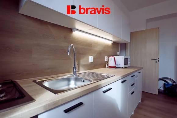 Pronájem bytu 3+1,ul. Střelnice, Brno - Líšen, zařízený