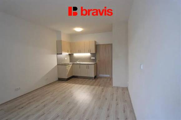Pronájem bytu 1+kk, Brno - Řečkovice, novostavba, částečně zařízený, ul. Medlánecká