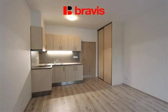 Pronájem bytu 1+kk, Brno - Řečkovice, novostavba, částečně zařízený, ul. Medlánecká