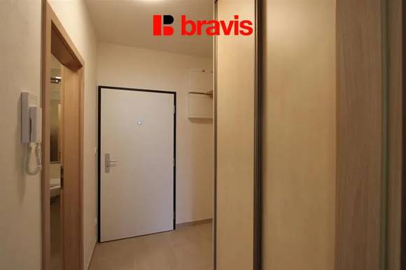 Pronájem bytu 1+kk, Brno - Řečkovice, novostavba, částečně zařízený, ul. Medlánecká