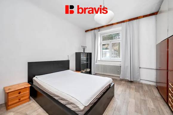 Pronájem rodinného domu Brno - Obřany, ulice Výpustky, zahrada, garáž