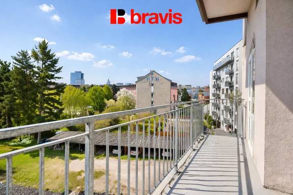 Pronájem kancelářských prostor, ul. Bezručova, Brno - Staré Brno, zrekonstruované, výtah