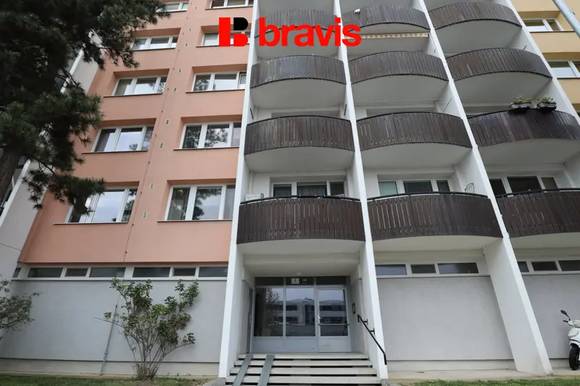 Pronájem bytu 1+1, ul. Fillova, Lesná, kompletně zařízený, lodžie, sklep