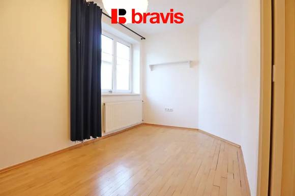 Pronájem bytu 2+kk, Brno Žabovřesky, ulice Kovařovicova, balkon, sklep, 2 x parkování