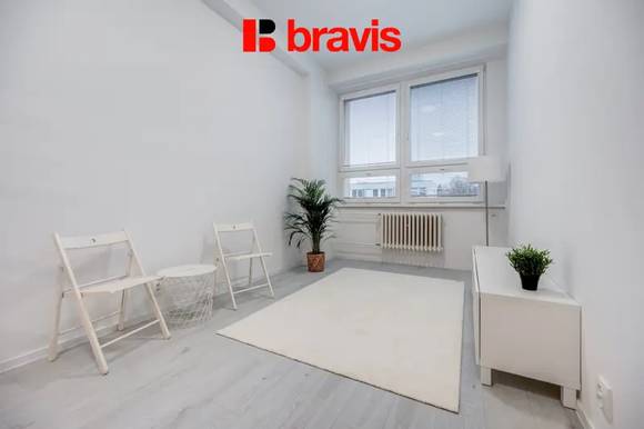 Rent apartment 1+kk, Hudcova street, Brno- Medlánky, sleeping gallery for 2, elevator