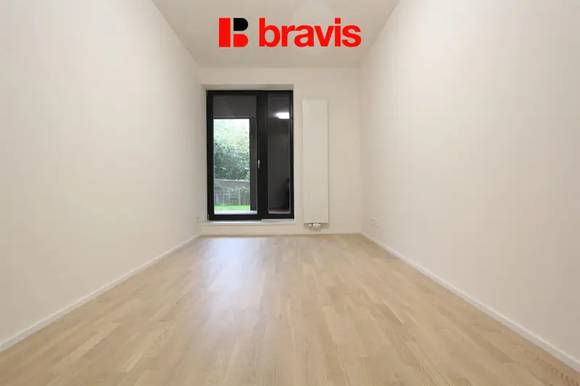 Rent of a luxury new apartment 2+kk, Neumannova Street, Brno - Masaryk District, terrace, garden, air conditioning, dressing room, garage space included in the price