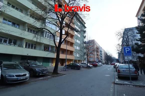 Pronájem zařízeného bytu 1+1, Brno - Veveří, ulice Bayerova, lodžie