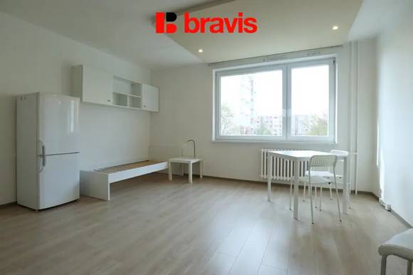 Podnájem zařízeného bytu 1+kk, Brno - Vinohrady, ul. Blatnická, po rekonstrukci, sklep