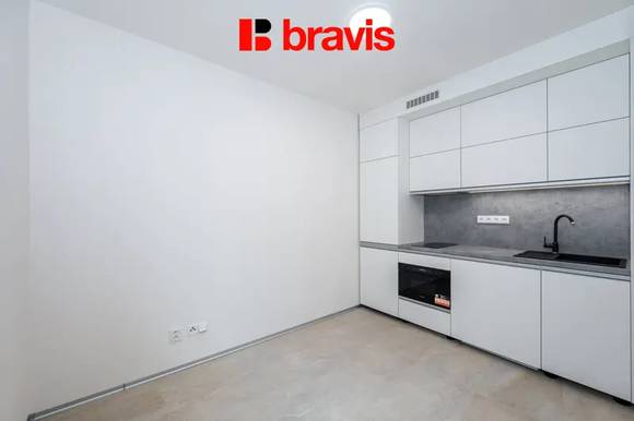 Pronájem studia 1+kk, Brno - Zábrdovice, ul. Příkop, novostavba, klimatizace, sklep