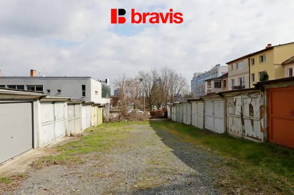 Prodej garáže 19 m², Brno - Štýřice, ul. Hluboká, v blízkosti centra