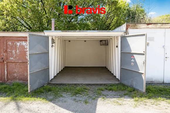Sale of garage 15 m², Brno-Židenice, Markéty Kuncové street